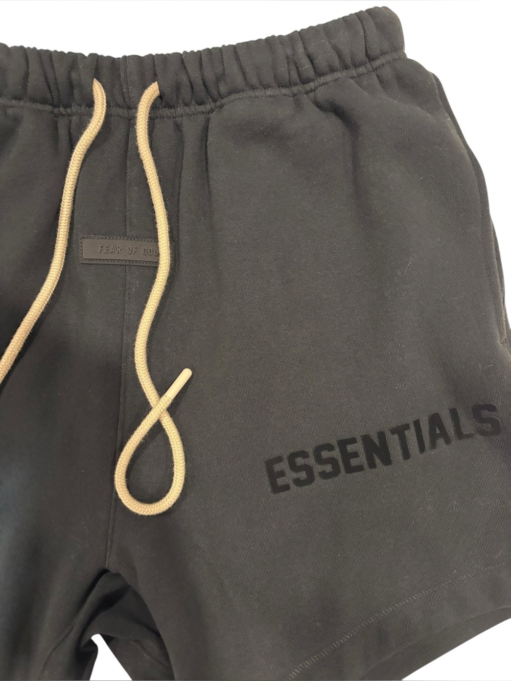 Fear of God Essentials Shorts Mens Black Cotton Athleisure XS Sweatshorts - Picture 6 of 8